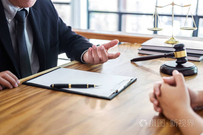 男性在法律服務咨詢中的角色與專業價值