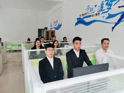 肇慶市鼎湖區華卓房地產咨詢服務 專業顧問，筑夢家園